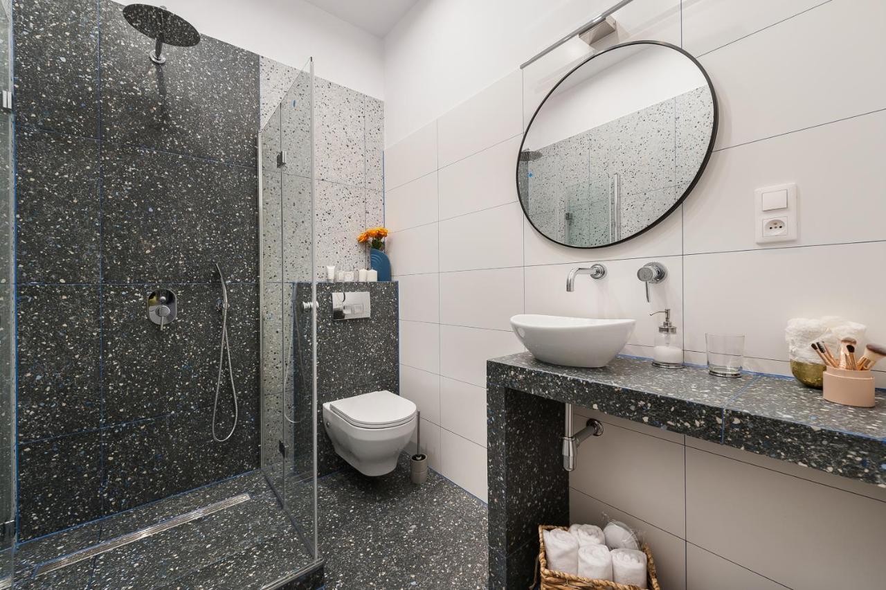 Luxury Spa Apartment Old Town Krasków Eksteriør bilde
